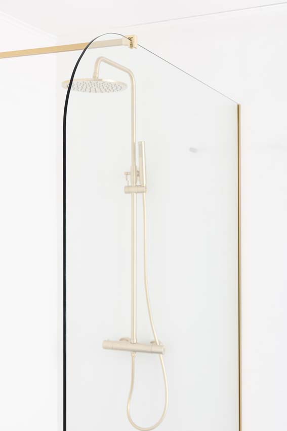 Douchewand Avery klaar glas 137x200cm