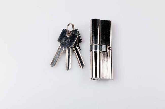 Cylindre 45/50 pour porte extérieure 70mm