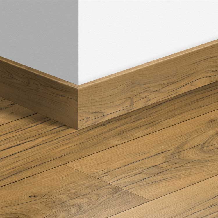 Parketplint Quick-Step 14 x 77 x 2400 mm Gebarsten eik natuur