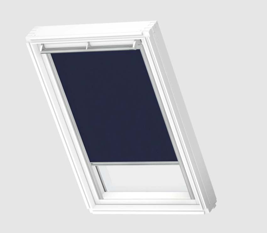 Rolgordijn Velux verduisterend handbediend donkerblauw SK06 1100S