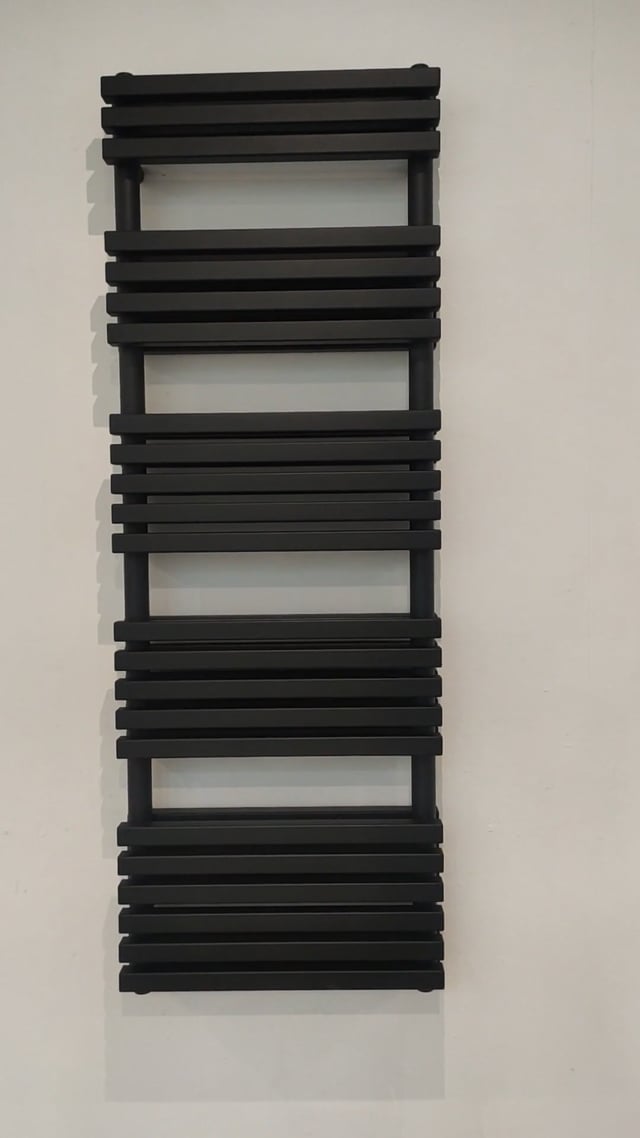 Radiateur électrique Dania 141 x 50 cm 1391 watt double gris