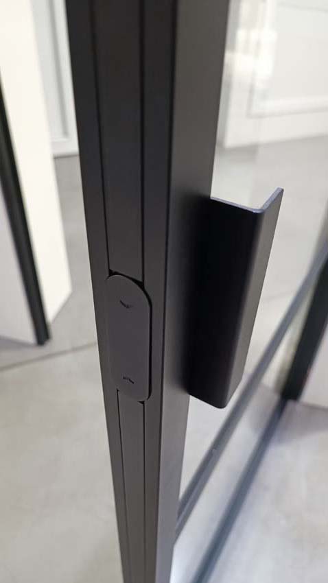 Porte intérieure double vitrée Luxe Urla Nero verre mat sur mesure noir ouverture à droite