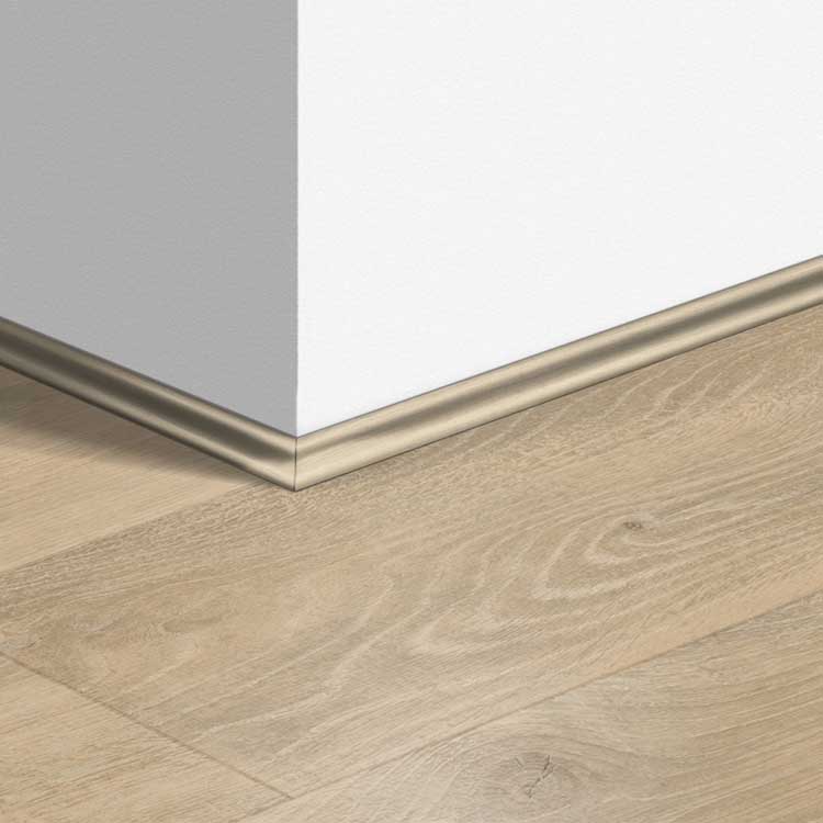 Moulure Quick-Step 17 x 17 x 2400 mm Chêne des Bois beige