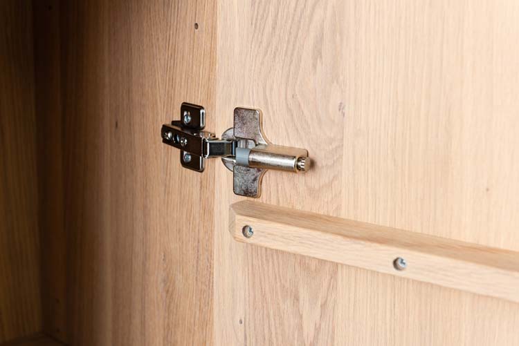 Kolomkast Fiori eik hangend 170x35x32cm