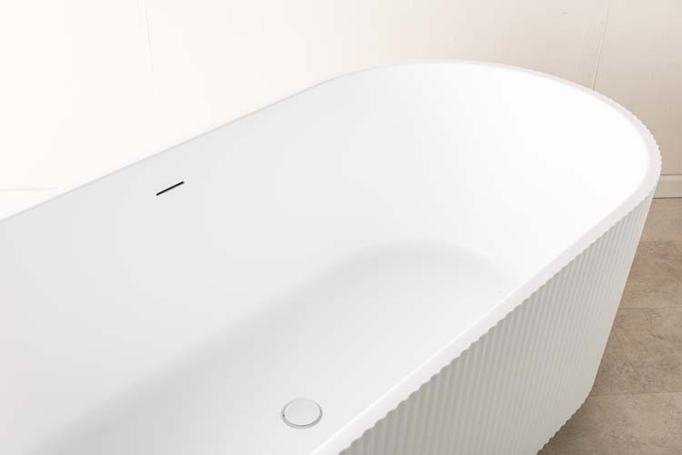 Vrijstaand bad Chloe mat wit geribbeld 170x80cm