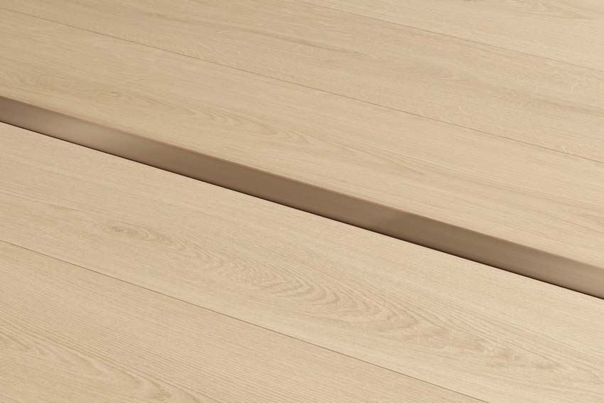 Profilé d'expansion Quick-Step café 200x3,1x1cm