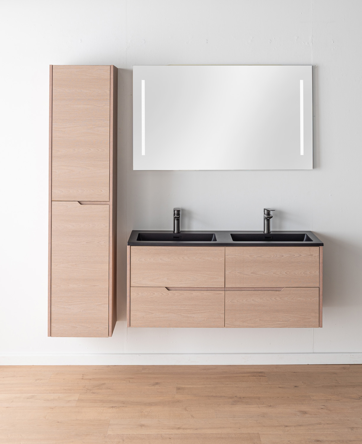Badkamermeubel Tiago Nordic eik hangend met dubbele wastafel mat zwart 120cm