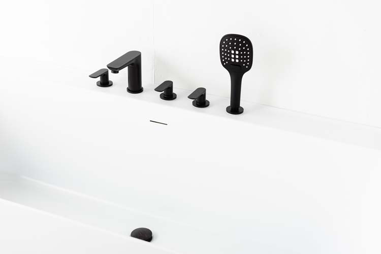 Baignoire semi-îlot Amor blanc mat 170x80cm