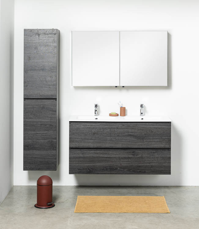 Meuble de salle de bains Dotan chêne foncé suspendu avec lavabo double blanc mat 120cm