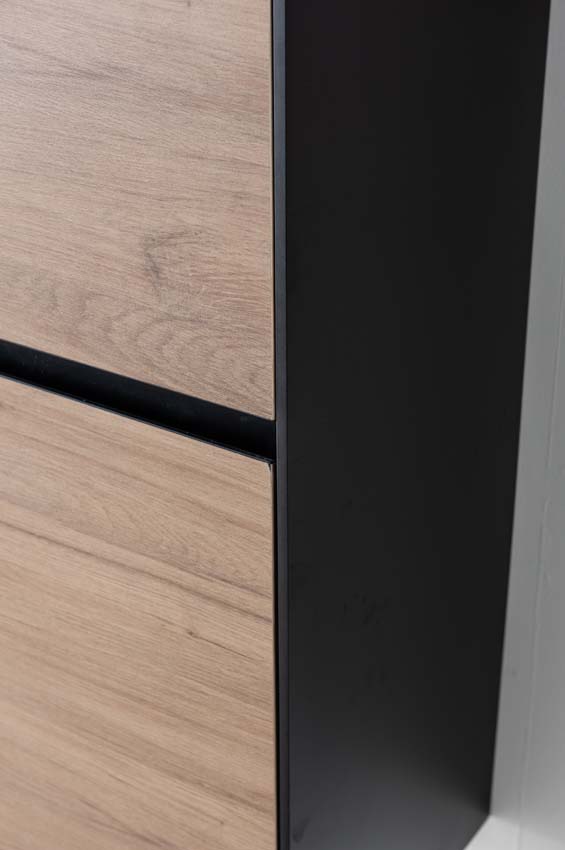 Armoire colonne Molly chêne suspendue 160x35x35cm