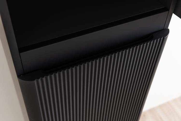 Armoire colonne Julia noir mat suspendue 170x40x35cm