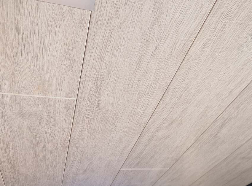 Panneau mural et de plafond MDF brun clair 20x130x0,8cm