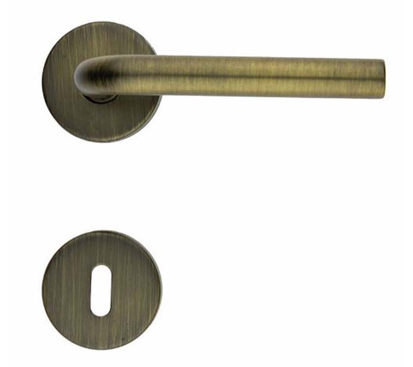 Deurkruk pro L shape mat brons rond 16mm complete set met rozetten en sleutelplaat