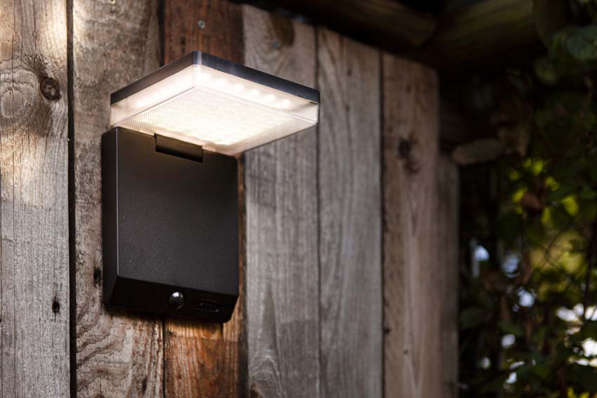 Wandlamp buiten - zwart - H15cm - LED - 1x8W - 4000K - IP44 - bewegingssensor
