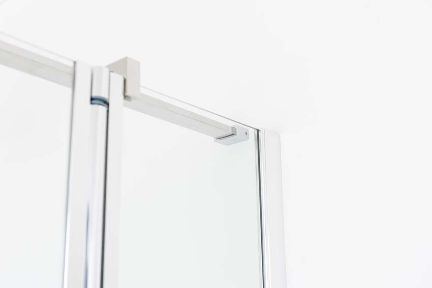 Douche en coin Alexia avec paroi fixe et porte pivotante chromé 90x90x190cm