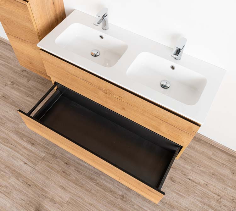 Badkamermeubel Daria eik goudbruin hangend met dubbele wastafel glanzend wit 120cm