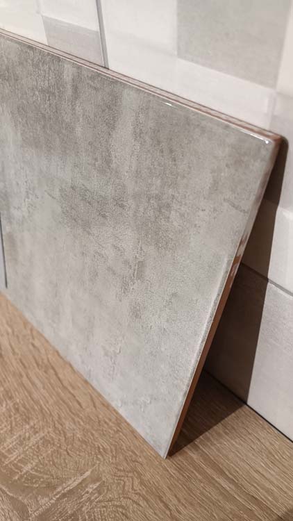 Wandtegel Ediz glanzend donkergrijs 25x40cm