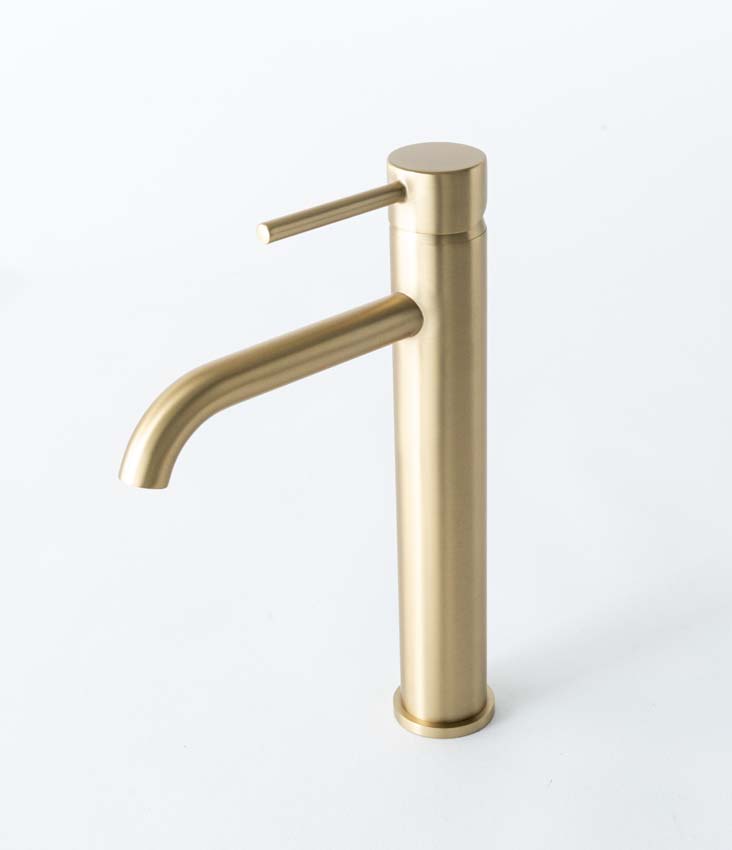Wastafelkraan Miley slim brushed gold verhoogd