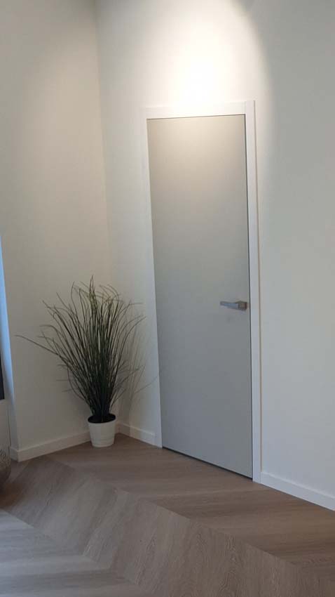 Porte intérieure complète Senso gris 201,5x63cm aggloméré tubulaire réversible + châssis blanc 20cm