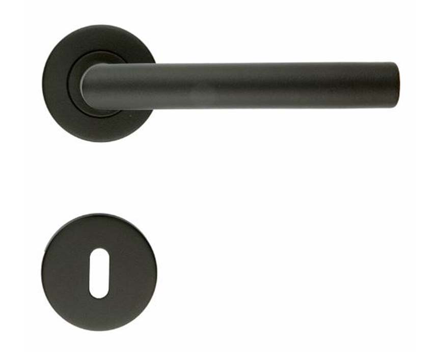 Deurkruk pro I shape zwart structuur Class 3 19mm complete set met rozetten en sleutelplaat Deurkruk pro I shape zwart structuur Class 3 19mm complete set met rozetten en sleutelplaat
