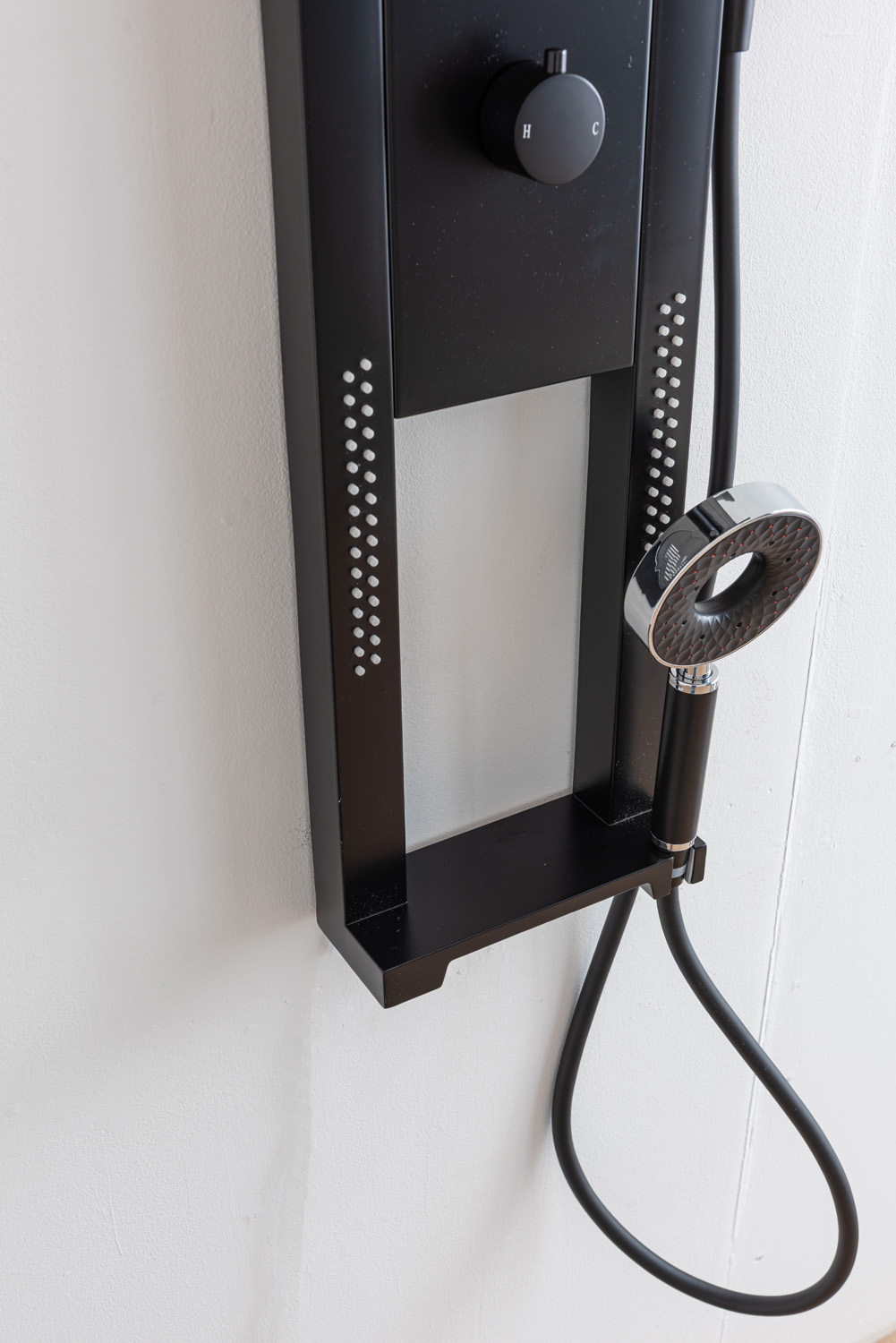 Colonne de douche Vicky thermostatique avec LED noir