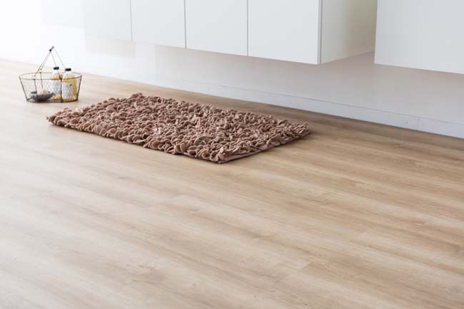 Sol vinyle Valinge lame 4mm chêne naturel 122x18cm