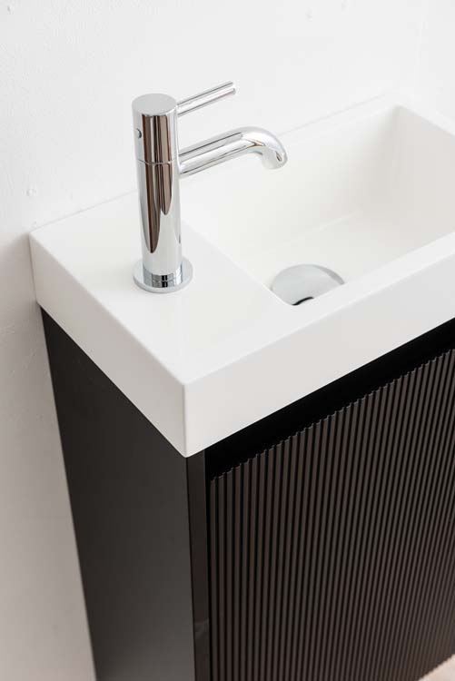 Robinet d'eau froide Maddi chrome brillant