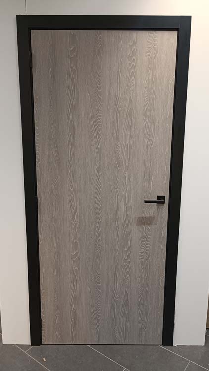 Porte intérieure complète Uran Grey Oak 201,5x73cm alvéolaire réversible + châssis noir 40cm