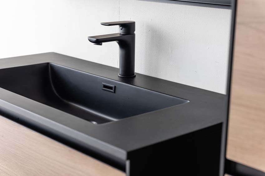 Badkamermeubel Molly houtlook hangend met enkele wastafel mat zwart 90cm Badkamermeubel Molly houtlook hangend met enkele wastafel mat zwart 90cm