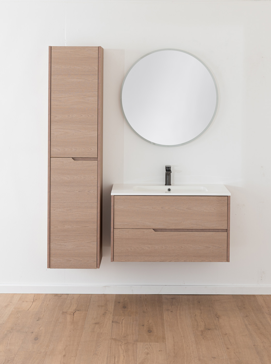 Badkamermeubel Tiago Nordic eik hangend met enkele wastafel mat wit 90cm