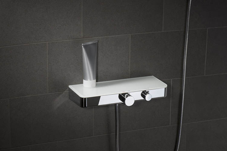 Robinet de douche thermostatique avec planchet Olfa chrome/blanc Robinet de douche thermostatique avec planchet Olfa chrome/blanc