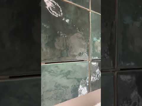 Wandtegel Alisa groen glanzend 13.2x13.2cm Wandtegel Alisa groen glanzend 13.2x13.2cm