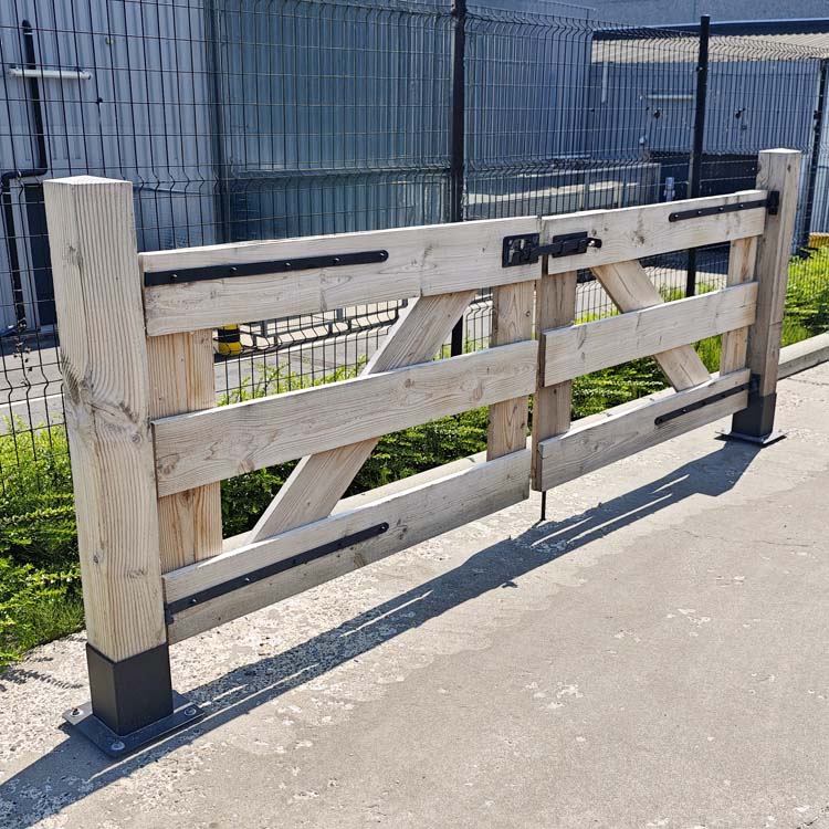 Portail battant Douglas 300x100cm Portail battant Douglas 300x100cm