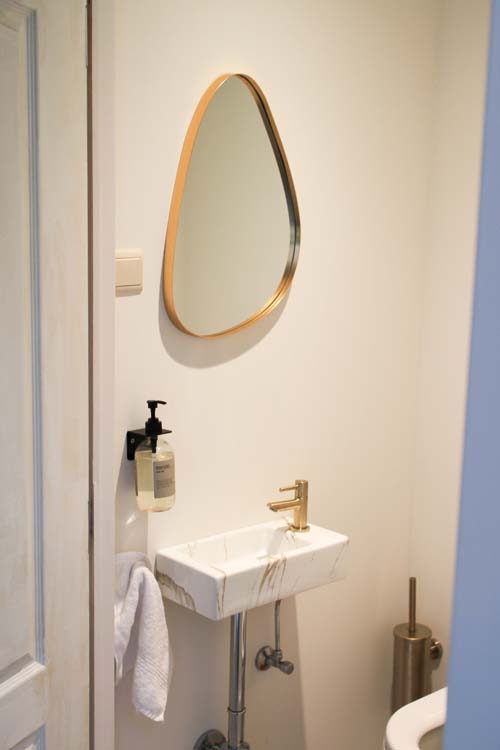 Spiegel Tiemen ellips goud 50x35cm