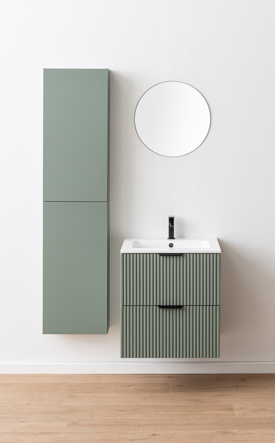 Badkamermeubel Raven saliegroen hangend met wastafel Aveda wit glanzend 60cm