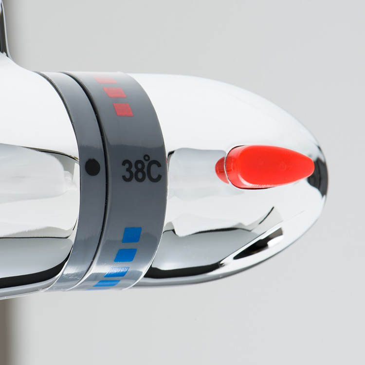 Robinet de bain thermostatique Stevie chrome Robinet de bain thermostatique Stevie chrome