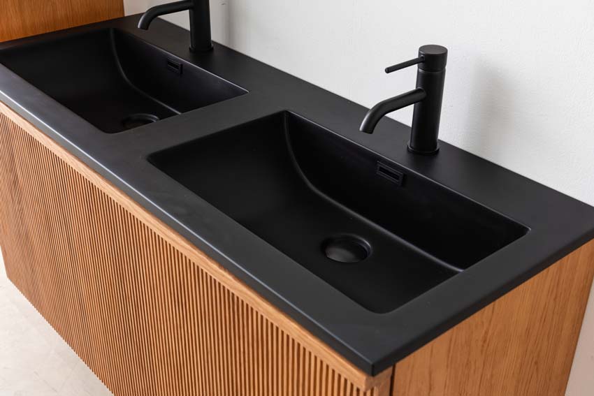 Badkamermeubel Fae eik hangend met dubbele wastafel mat zwart 120cm