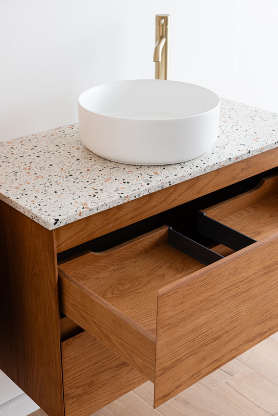 Badkamermeubel Fior eik hangend met enkel topblad terrazzo 90cm