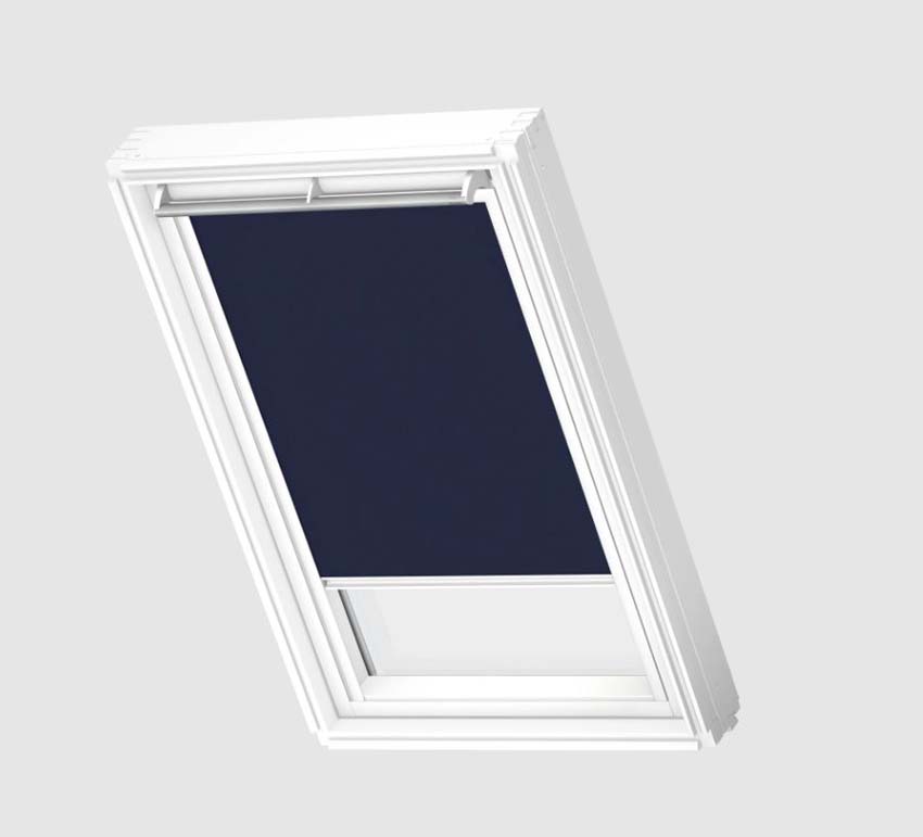 Store enrouleur Velux occultant à commande manuelle bleu foncé SK01 1100SWL