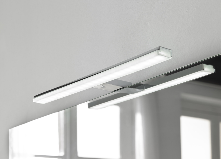 Éclairage de salle de bains  chrome  45,8cm  10W  5700K  IP44