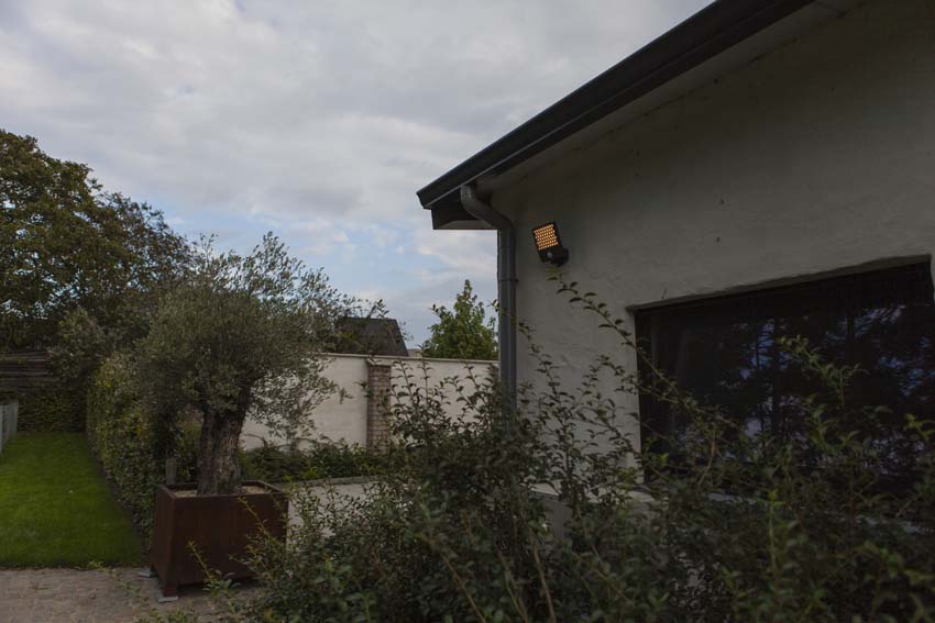 LED straler buiten Nia - grijs - 24W - 4000K - IP54 - met bewegingssensor