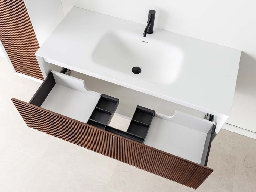Meuble de salle de bains Falk noyer suspendu avec lavabo simple blanc mat 120cm