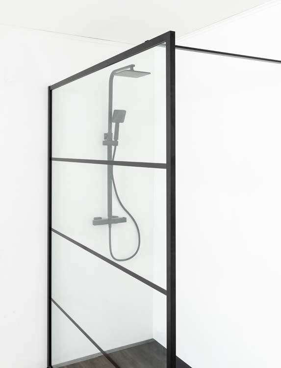 Vaste douchewand Ugo 160 x 200 cm incl stang mat zwart Vaste douchewand Ugo 160 x 200 cm incl stang mat zwart