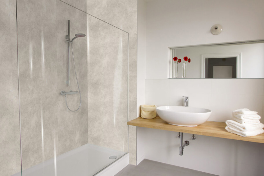 Panneau mural Concrete SPC sans joints greige 90x260x0,4cm
