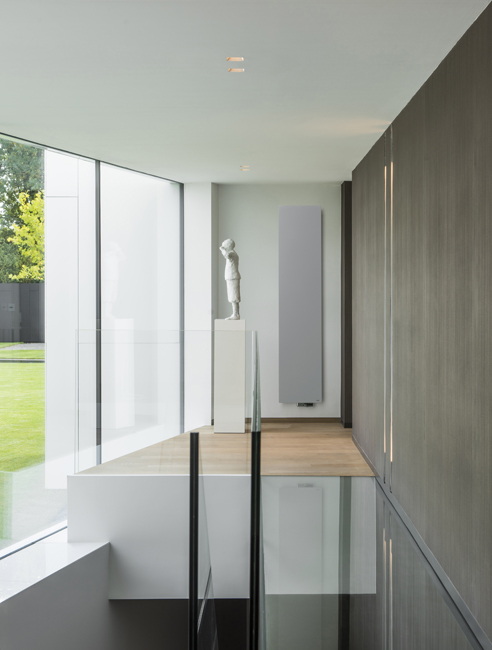 Designradiator Vasco Niva 182x52cm wit 1128Watt