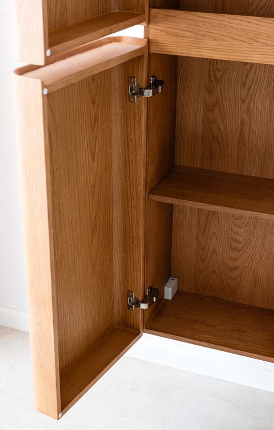 Armoire colonne Floris chêne suspendue 170x40x35cm Armoire colonne Floris chêne suspendue 170x40x35cm