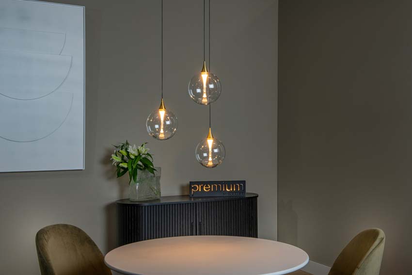 Lucide Premium Gisela - Hanglamp - Ø 36 cm - LED Dimb. - 3x4,3W 2700K - Transparant Lucide Premium Gisela - Hanglamp - Ø 36 cm - LED Dimb. - 3x4,3W 2700K - Transparant