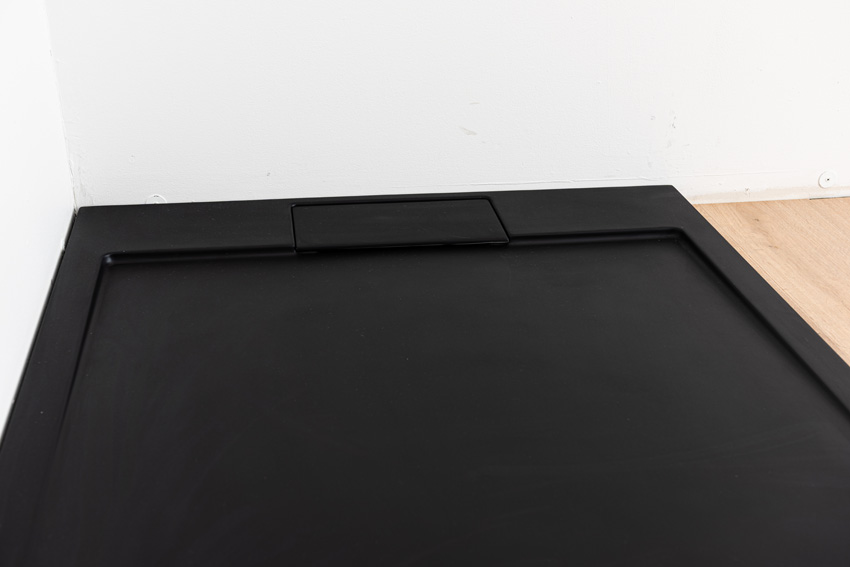 Receveur de douche Akon polybeton noir mat 90x90cm