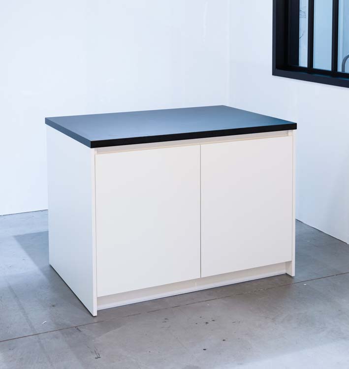 Keukeneiland Plenti wit/zwart 124cm Keukeneiland Plenti wit/zwart 124cm