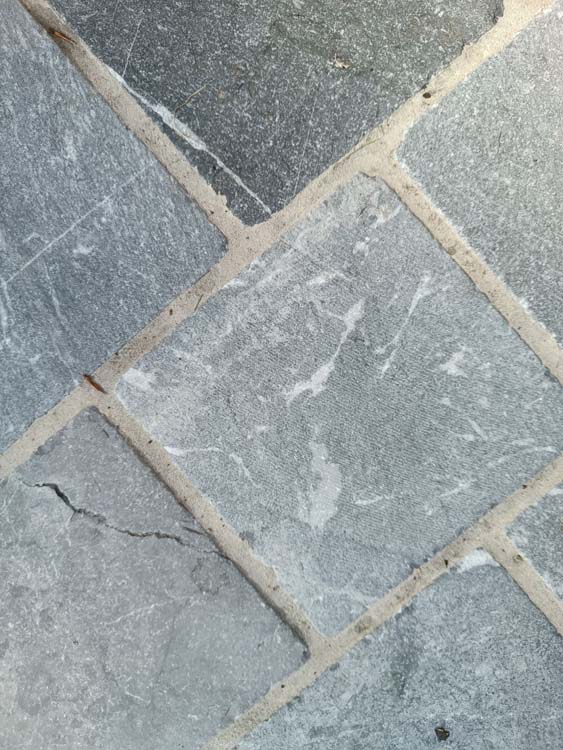 Blauwe steen Vietnam getrommeld 20x20x2cm